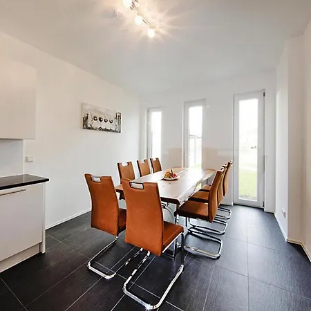 In Mit Fruehstueck Inklusive 아파트 스트라우스베르크