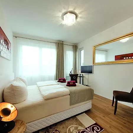 아파트 In Mit Fruehstueck Inklusive